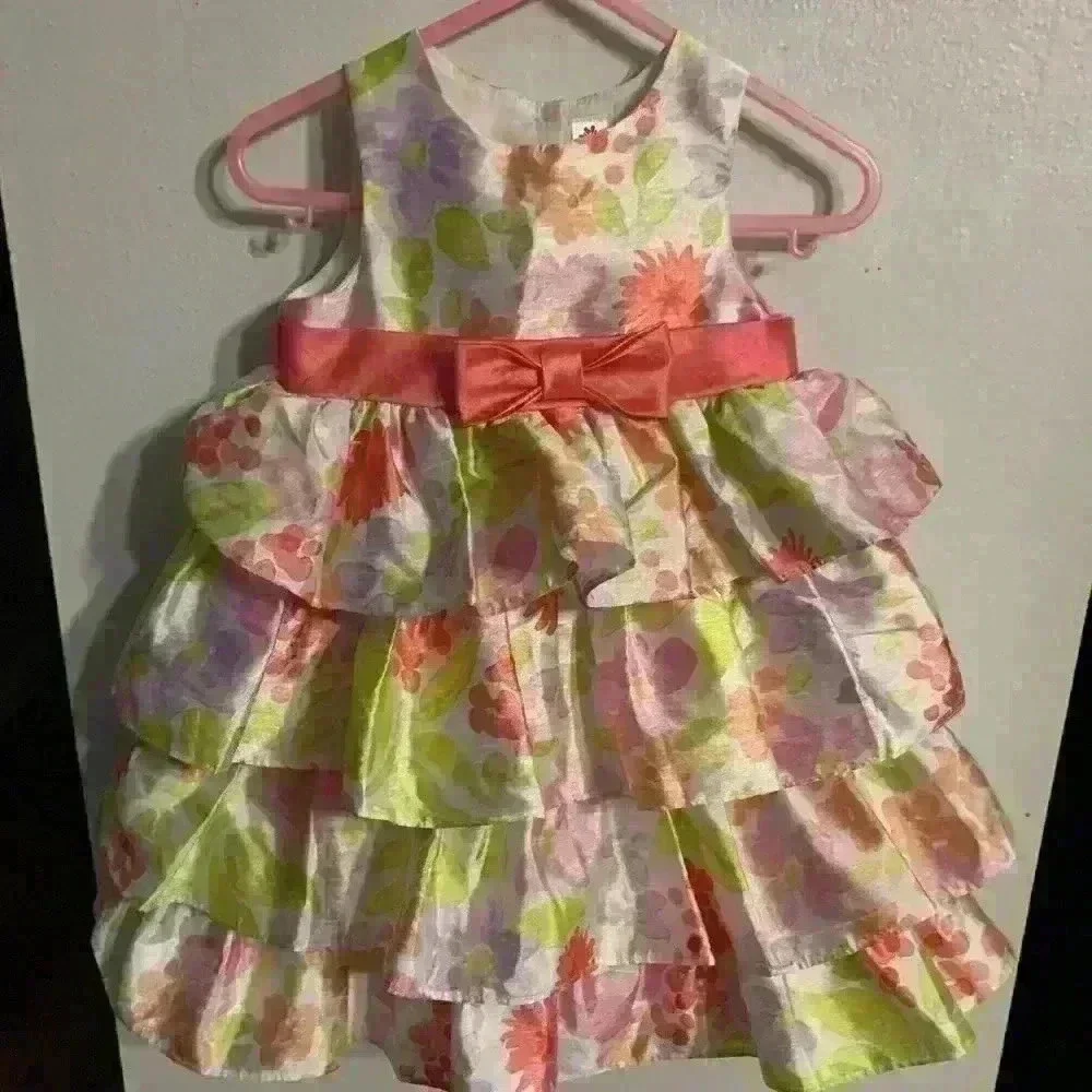 Girls dress size 18 month cute ruffled layered - Picture 2 of 5